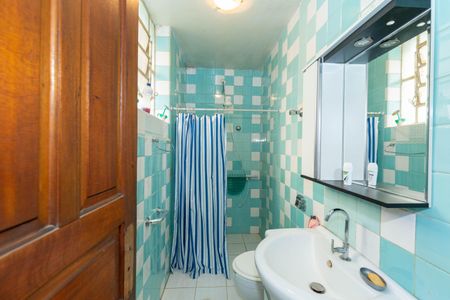 Casa à venda com 450m², 3 quartos e 1 vagaBanheiro 1