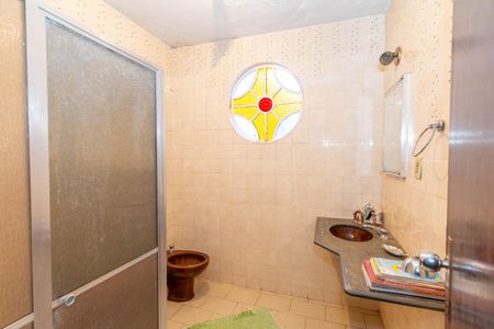 Casa à venda com 450m², 3 quartos e 1 vagaBanheiro 3