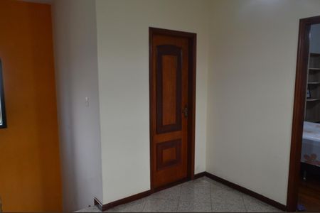 Casa à venda com 219m², 3 quartos e 3 vagasSala 2