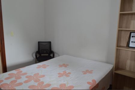 Casa à venda com 219m², 3 quartos e 3 vagasQuarto