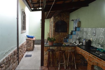 Casa à venda com 219m², 3 quartos e 3 vagasÁrea Gourmet