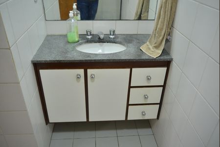 Apartamento à venda com 110m², 4 quartos e 2 vagasBanheiro Social