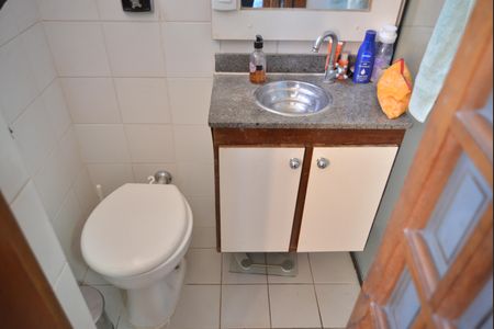 Apartamento à venda com 110m², 4 quartos e 2 vagasBanheiro da Suite