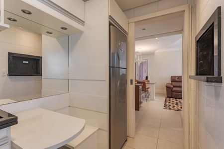 Apartamento à venda com 76m², 1 quarto e 2 vagasCozinha