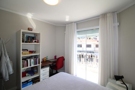 Casa à venda com 230m², 3 quartos e 5 vagasQuarto 