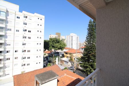 Casa à venda com 230m², 3 quartos e 5 vagasSuíte 2 - Varanda