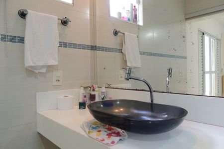 Casa de condomínio para alugar com 600m², 4 quartos e 2 vagasBanheiro da Suíte 2