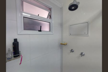 Apartamento à venda com 69m², 2 quartos e 1 vagaBanheiro 2