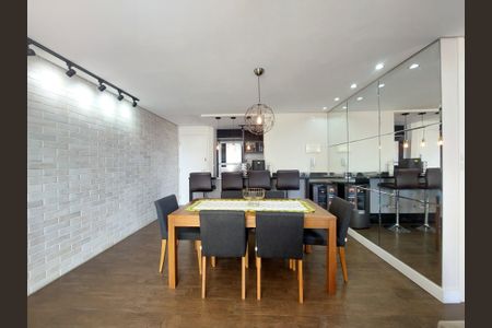 Apartamento à venda com 69m², 2 quartos e 1 vagaSala de Jantar