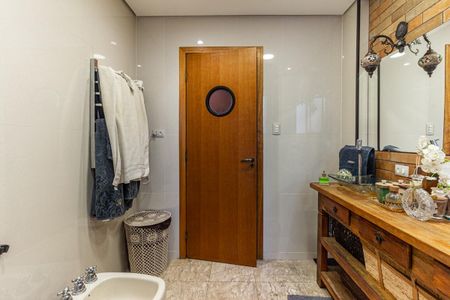 Apartamento à venda com 125m², 2 quartos e 1 vaga Apartamento à venda com 125m², 2 quartos e 1 vagaBanheiro