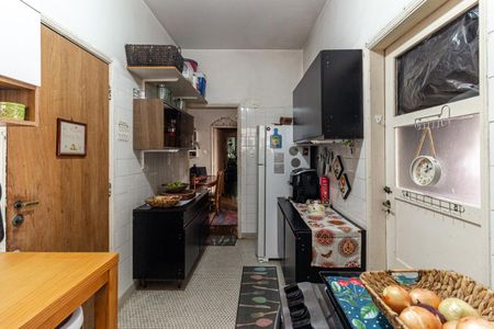 Apartamento à venda com 125m², 2 quartos e 1 vaga Apartamento à venda com 125m², 2 quartos e 1 vagaCozinha