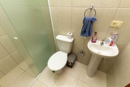 Casa à venda com 110m², 2 quartos e 2 vagasBanheiro Suíte 2