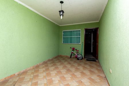 Casa à venda com 110m², 2 quartos e 2 vagasGaragem
