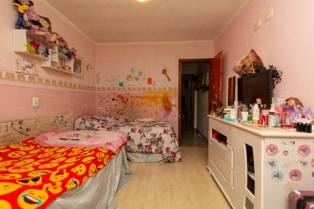 Casa à venda com 110m², 2 quartos e 2 vagasSuíte 2