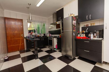 Casa à venda com 110m², 2 quartos e 2 vagasCozinha