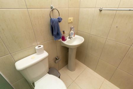 Casa à venda com 110m², 2 quartos e 2 vagasBanheiro Suíte 2