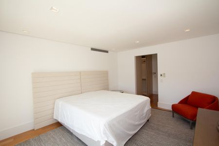 Apartamento à venda com 275m², 3 quartos e 5 vagas Apartamento à venda com 275m², 3 quartos e 5 vagasSuíte 3