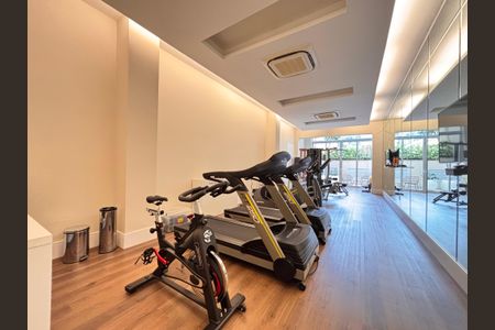 Apartamento à venda com 275m², 3 quartos e 5 vagas Apartamento à venda com 275m², 3 quartos e 5 vagasÁrea comum