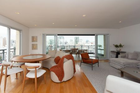 Apartamento à venda com 275m², 3 quartos e 5 vagas Apartamento à venda com 275m², 3 quartos e 5 vagasSala