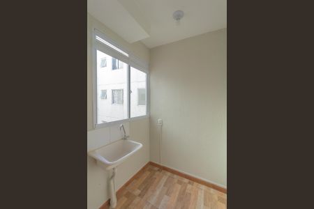 Área de Serviço de apartamento para alugar com 2 quartos, 42m² em Estância Velha, Canoas