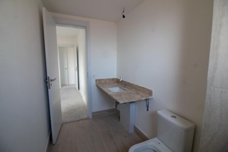 Apartamento à venda com 136m², 3 quartos e 2 vagasBanheiro da Suíte 1
