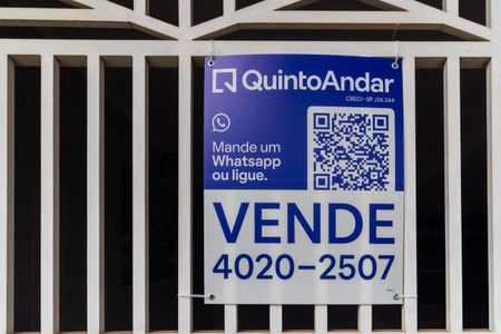 Casa à venda com 165m², 3 quartos e 2 vagas Casa à venda com 165m², 3 quartos e 2 vagasPlaca