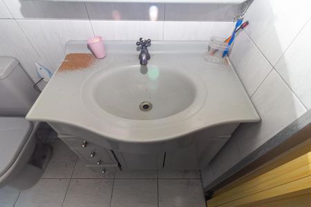 Casa à venda com 165m², 3 quartos e 2 vagas Casa à venda com 165m², 3 quartos e 2 vagasBanheiro 2