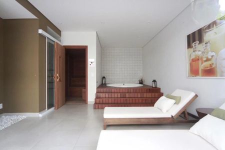 Apartamento à venda com 67m², 2 quartos e 1 vaga