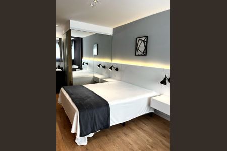 Apartamento à venda com 28m², 1 quarto e 1 vaga