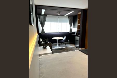 Apartamento à venda com 28m², 1 quarto e 1 vaga