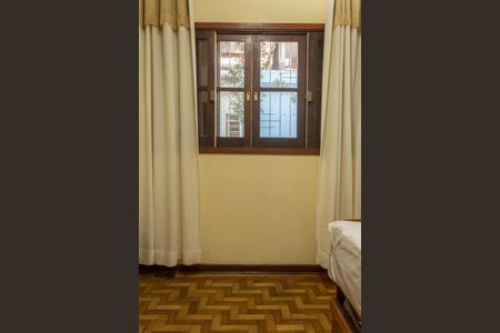 Casa para alugar com 260m², 3 quartos e 4 vagasQuarto 3