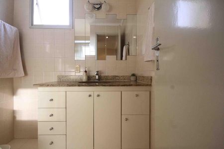 Apartamento à venda com 60m², 2 quartos e 1 vagaBanheiro