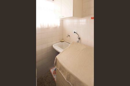 Apartamento à venda com 60m², 2 quartos e 1 vagaÁrea de Serviço