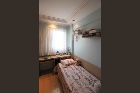 Apartamento à venda com 60m², 2 quartos e 1 vagaQuarto 02