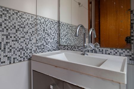 Apartamento para alugar com 42m², 2 quartos e sem vagaBanheiro