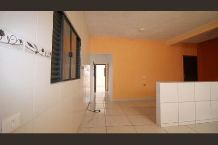 Casa para alugar com 90m², 2 quartos e sem vaga Casa para alugar com 90m², 2 quartos e sem vagaCozinha e Sala de Jantar