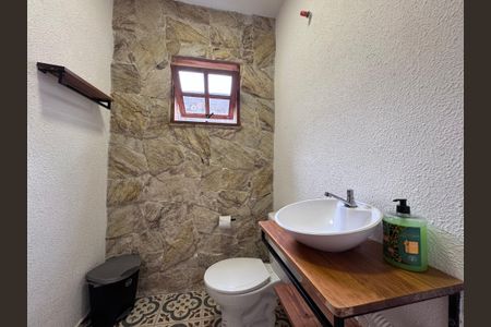 Lavabo de casa à venda com 4 quartos, 150m² em Vargem Grande, Rio de Janeiro