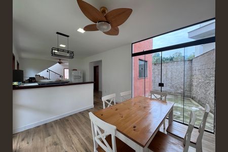 Casa à venda com 150m², 4 quartos e 2 vagasCopa