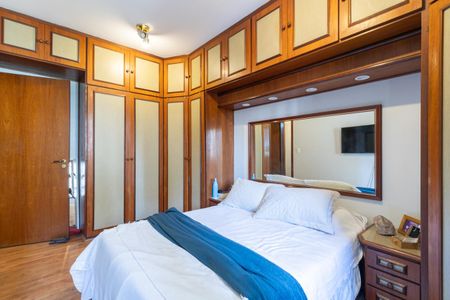 Apartamento à venda com 100m², 3 quartos e 2 vagasQuarto Suíte 1