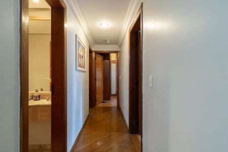 Apartamento à venda com 100m², 3 quartos e 2 vagasCorredor