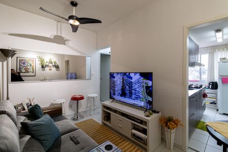 Apartamento à venda com 43m², 2 quartos e 1 vaga Apartamento à venda com 43m², 2 quartos e 1 vagaSala