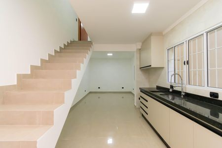 Cozinha de casa para alugar com 2 quartos, 52m² em Cidade São Mateus, São Paulo