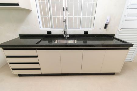 Casa para alugar com 52m², 2 quartos e sem vaga Casa para alugar com 52m², 2 quartos e sem vagaCozinha