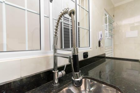 Cozinha - Torneira de casa para alugar com 2 quartos, 52m² em Cidade São Mateus, São Paulo