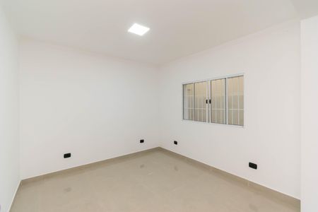 Casa para alugar com 52m², 2 quartos e sem vaga Casa para alugar com 52m², 2 quartos e sem vagaSala