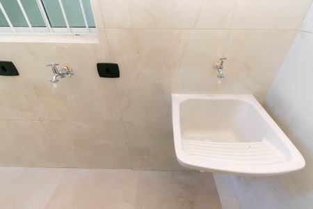Casa para alugar com 52m², 2 quartos e sem vaga Casa para alugar com 52m², 2 quartos e sem vagaÁrea de Serviço