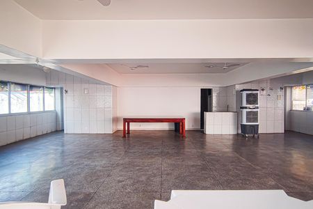 Apartamento à venda com 46m², 2 quartos e 1 vagaÁrea comum