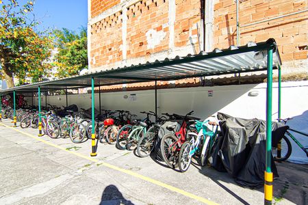 Apartamento à venda com 46m², 2 quartos e 1 vagaÁrea comum