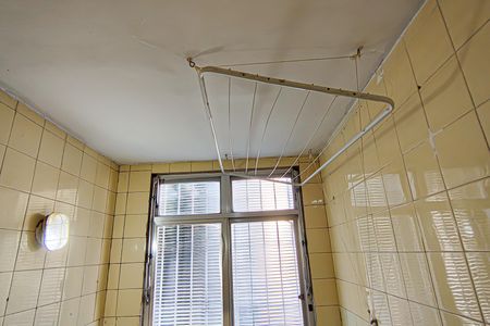 Apartamento à venda com 46m², 2 quartos e 1 vagaCozinha e Área de Serviço