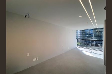 Apartamento à venda com 115m², 3 quartos e 2 vagas Apartamento à venda com 115m², 3 quartos e 2 vagasSuíte